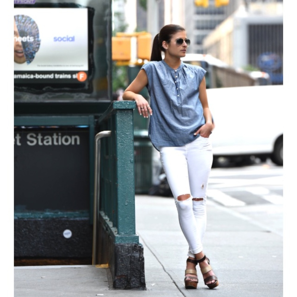 NEW IN BOX BED STU Sophie platform heel 8